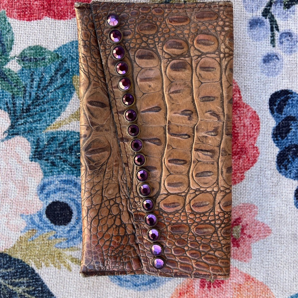 Western Elegant Brown Crocodile Pattern Clutch/Wa… - image 1